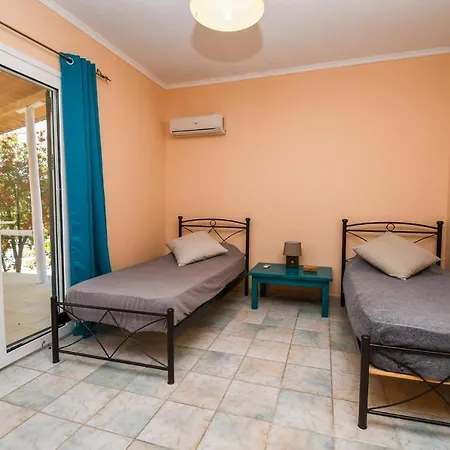 Elatia Villa Volímai