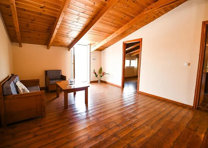 Elatia Villa Volímai