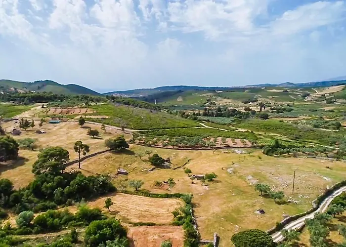 Villa Elatia