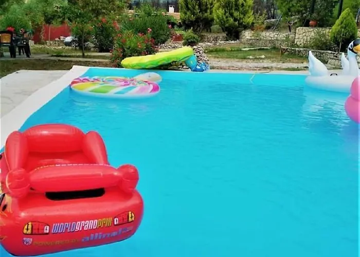 Elatia Villa *