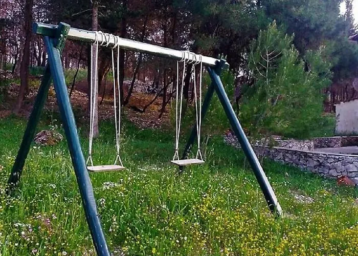 Elatia *