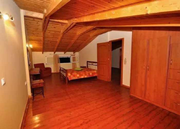 Villa Elatia Volímai