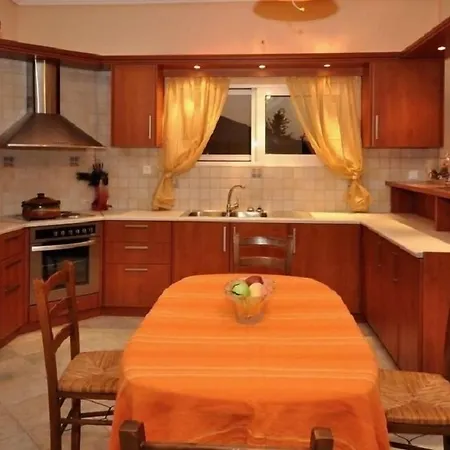 Villa Elatia