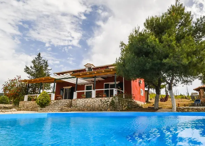 Villa Elatia