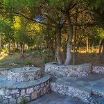 Vila Elatia *