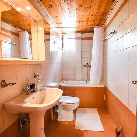 Villa Elatia Volímai