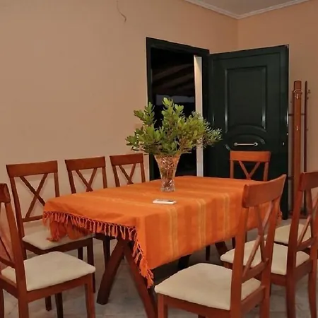 Villa Elatia Volímai